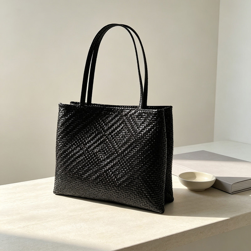 Mendy Hakiki Deri Dokuma Baskı - Leatherwork Designs incelemesi ve fiyatı